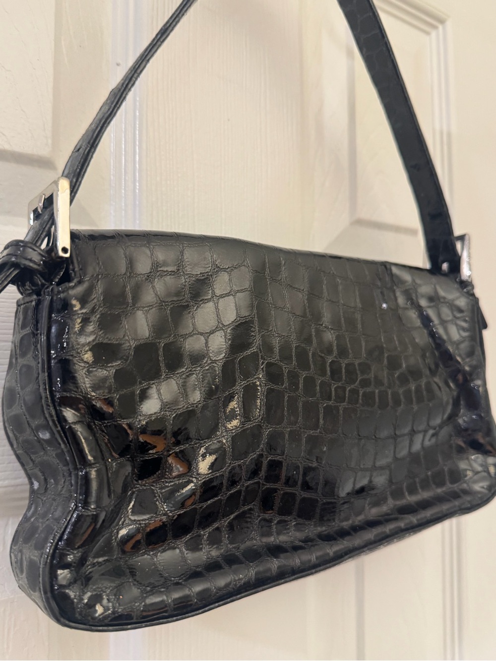 Vintage Fendi Black Crocodile Baguette Shoulder Bag with Silver Buckle - Picture 4 of 13